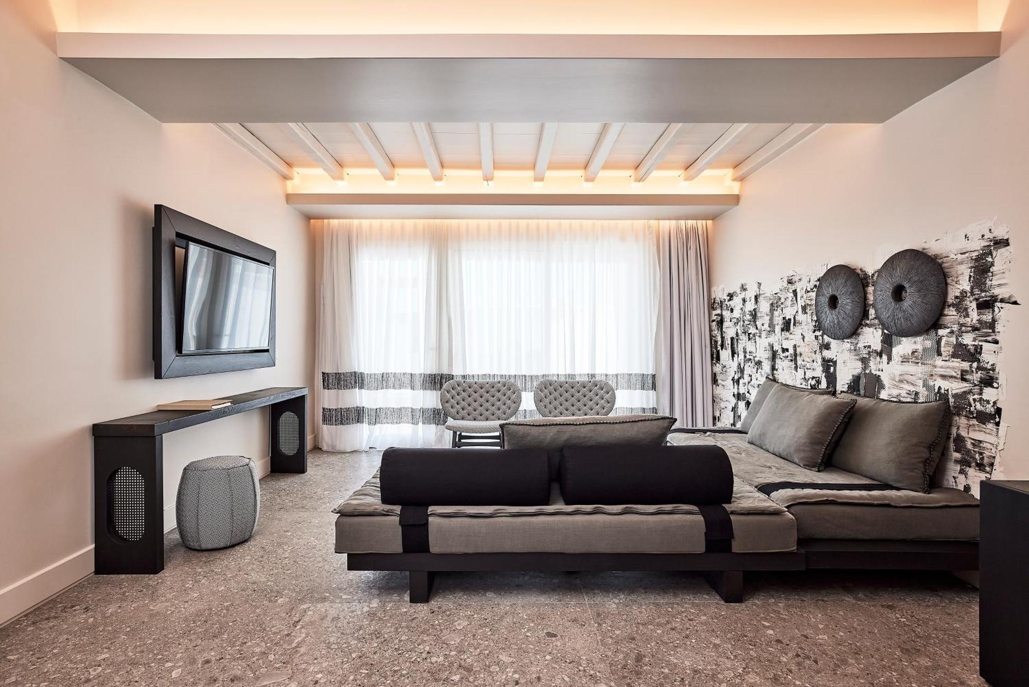 Amazon Mykonos Suites & Spa Agios Ioannis Diakoftis Экстерьер фото