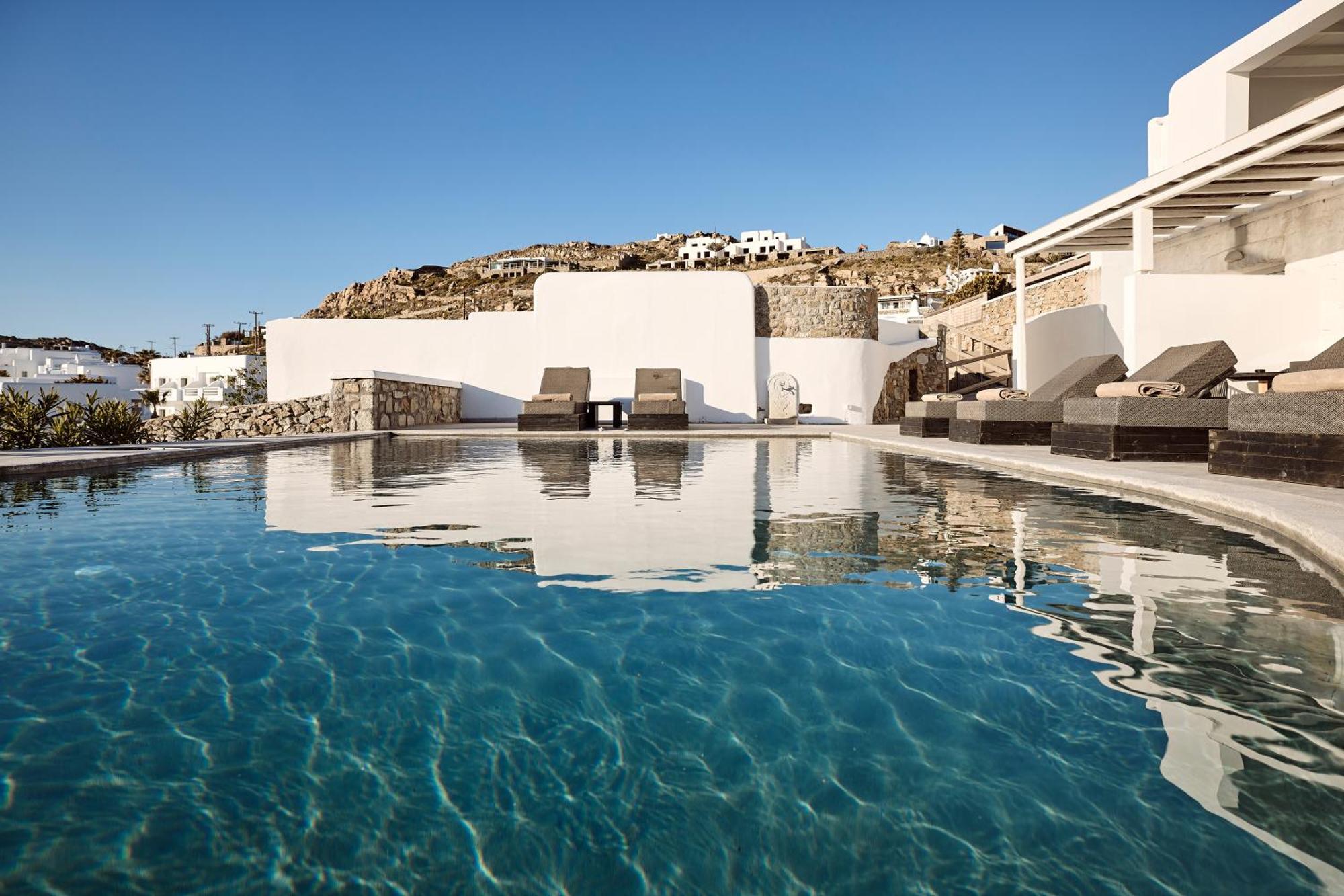 Amazon Mykonos Suites & Spa Agios Ioannis Diakoftis Экстерьер фото