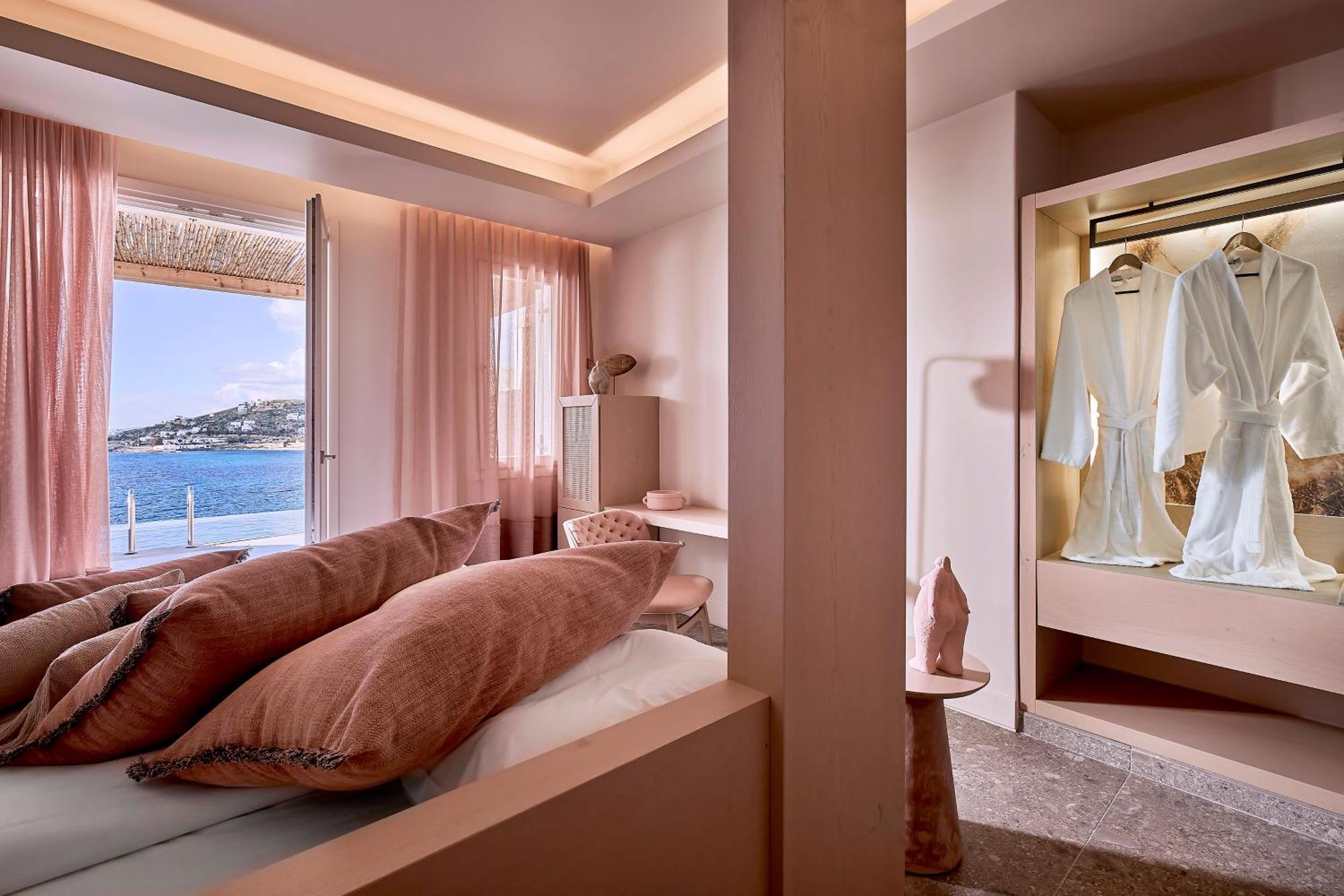 Amazon Mykonos Suites & Spa Agios Ioannis Diakoftis Экстерьер фото
