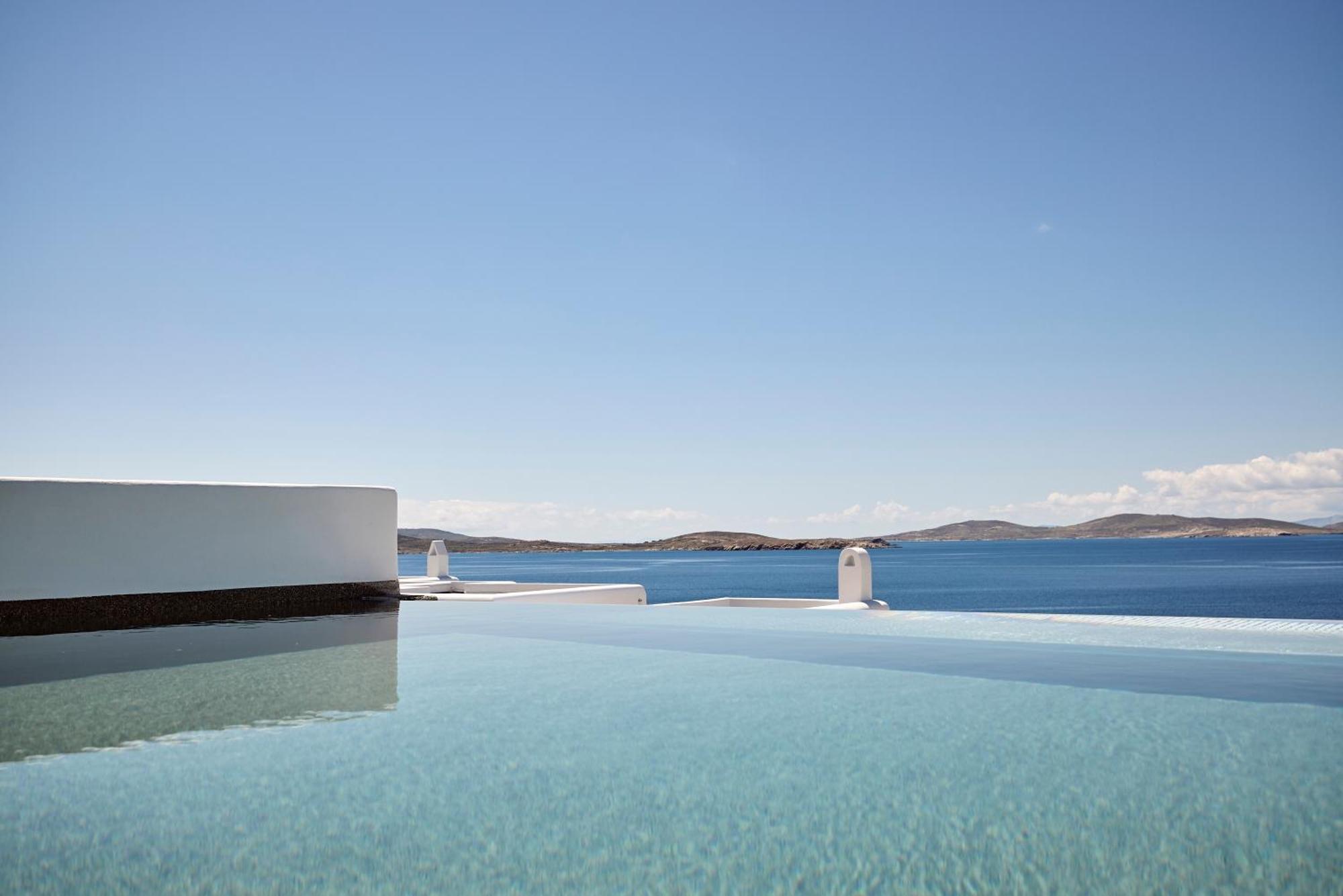 Amazon Mykonos Suites & Spa Agios Ioannis Diakoftis Экстерьер фото